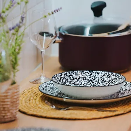 アパート New Cozy By The Sea *